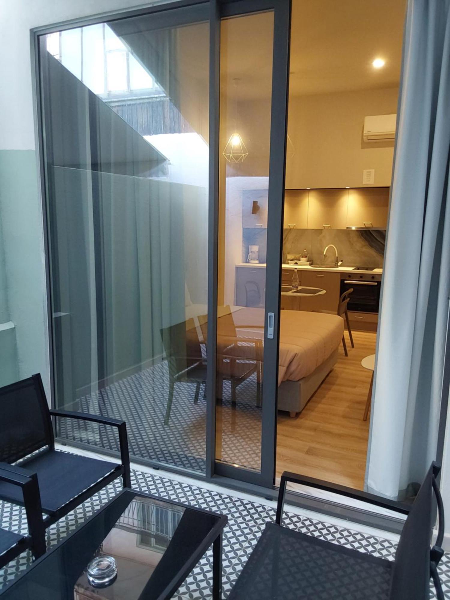 Thejoy Residence Apartments Ханья Экстерьер фото